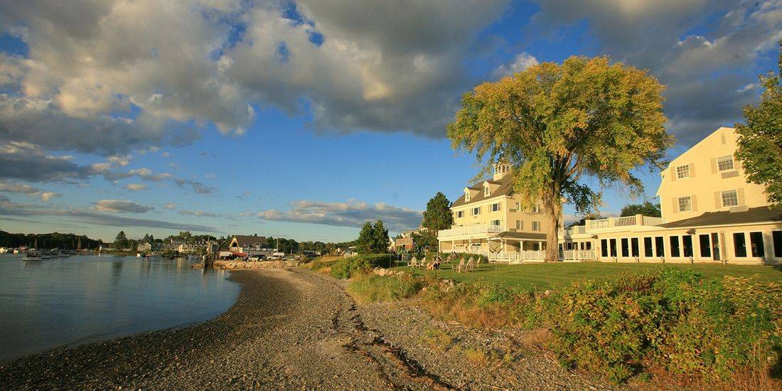 Breakwater Inn & Spa Luxury Retreat